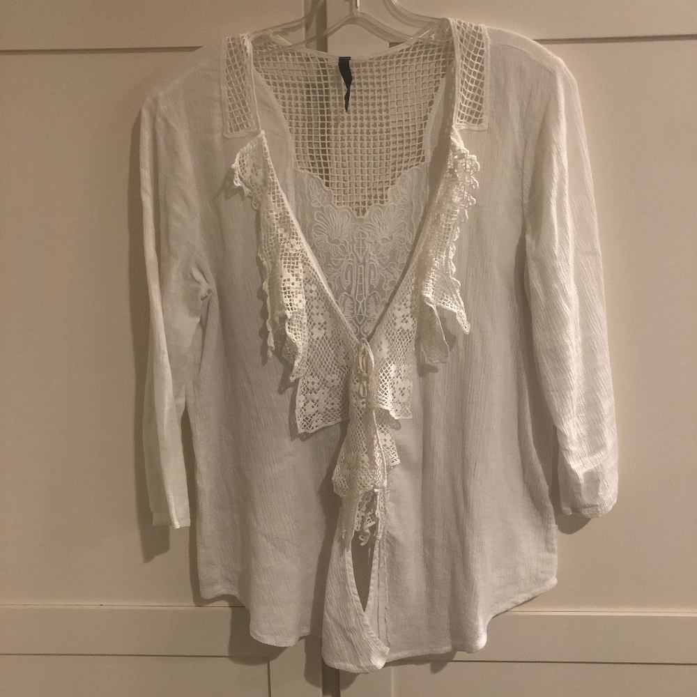🏖 XCVI Front Tie Blouse with lace White Size S